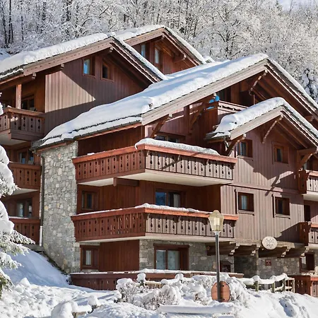 Apartment Cosy Avec Piscine, Et Parking, Au Pied Des Pistes, 4 Pers., Meribel Village. - Fr-1-566-29